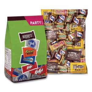 Assortment Milk Chocolate/Mar's Chocolate Favorites, 30.22 oz Bag...